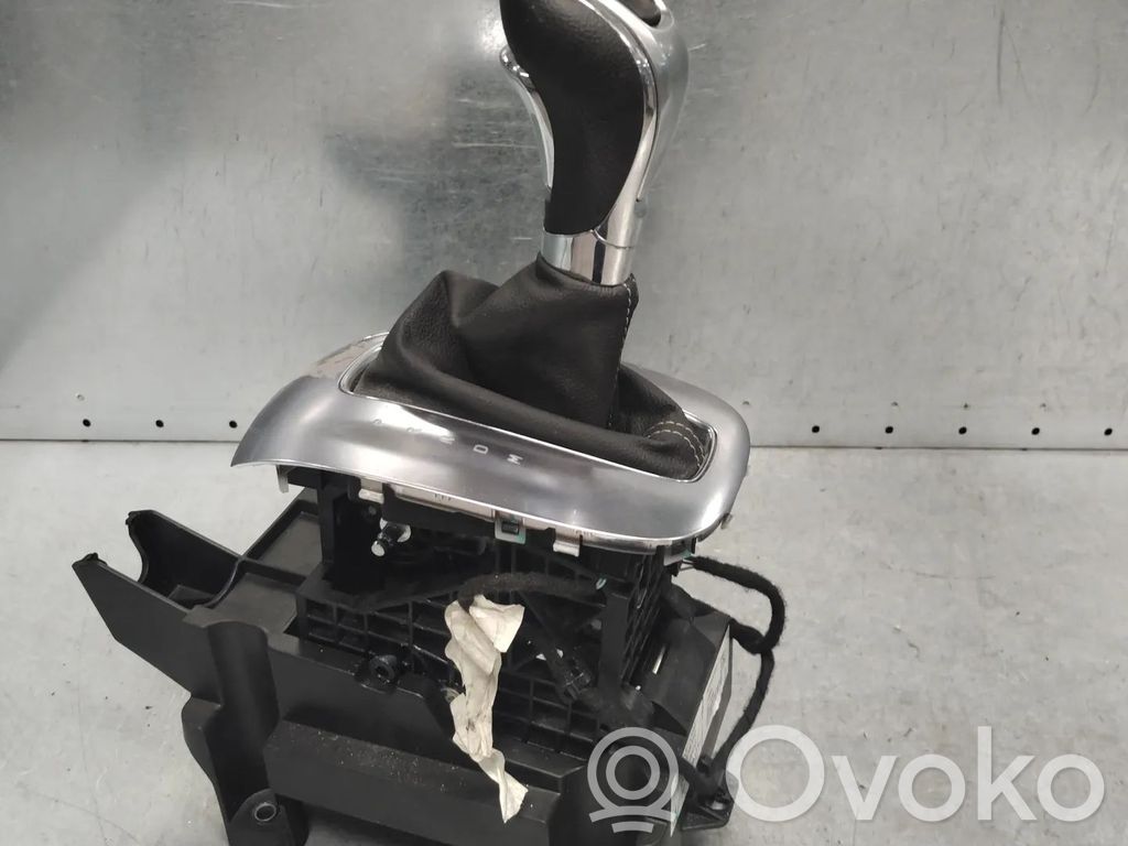 Opel Mokka Lewarek zmiany biegów / górny 