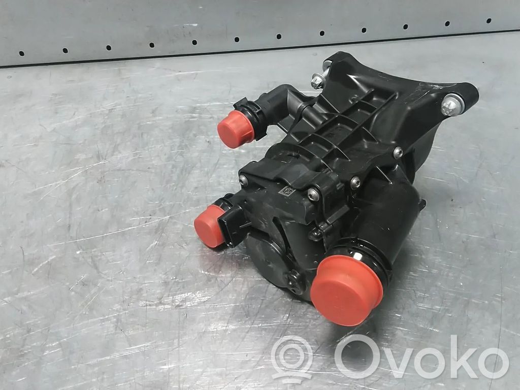 BMW X5 G05 Termostaatin kotelo