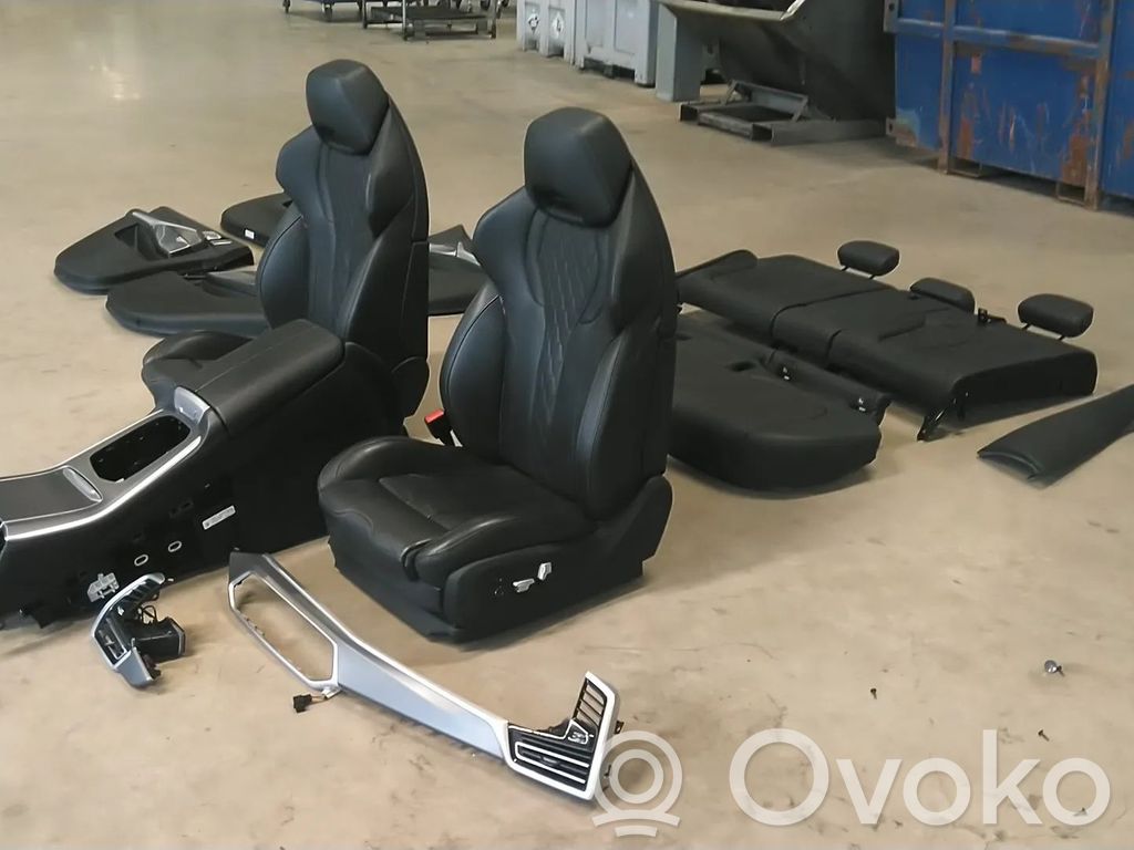 BMW X5 G05 Set de interior