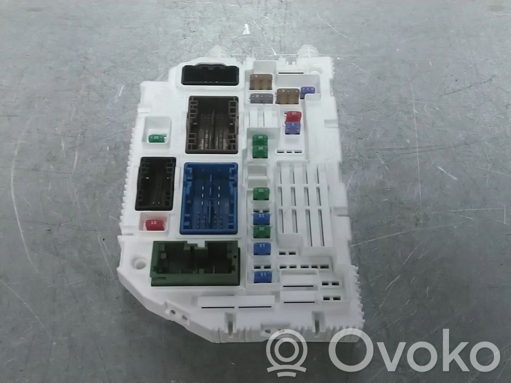 Opel Astra L Unité de contrôle BSM 
