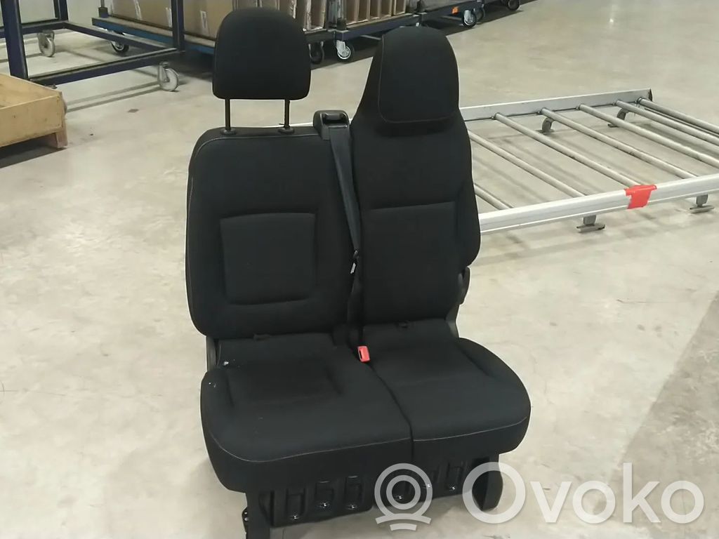Renault Trafic III (X82) Scaun dublu față 