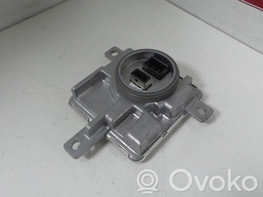 Audi A5 8T 8F Moduł poziomowanie świateł Xenon 