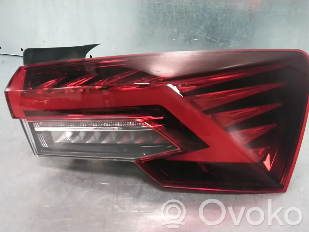 Skoda Octavia Mk4 Luci posteriori 