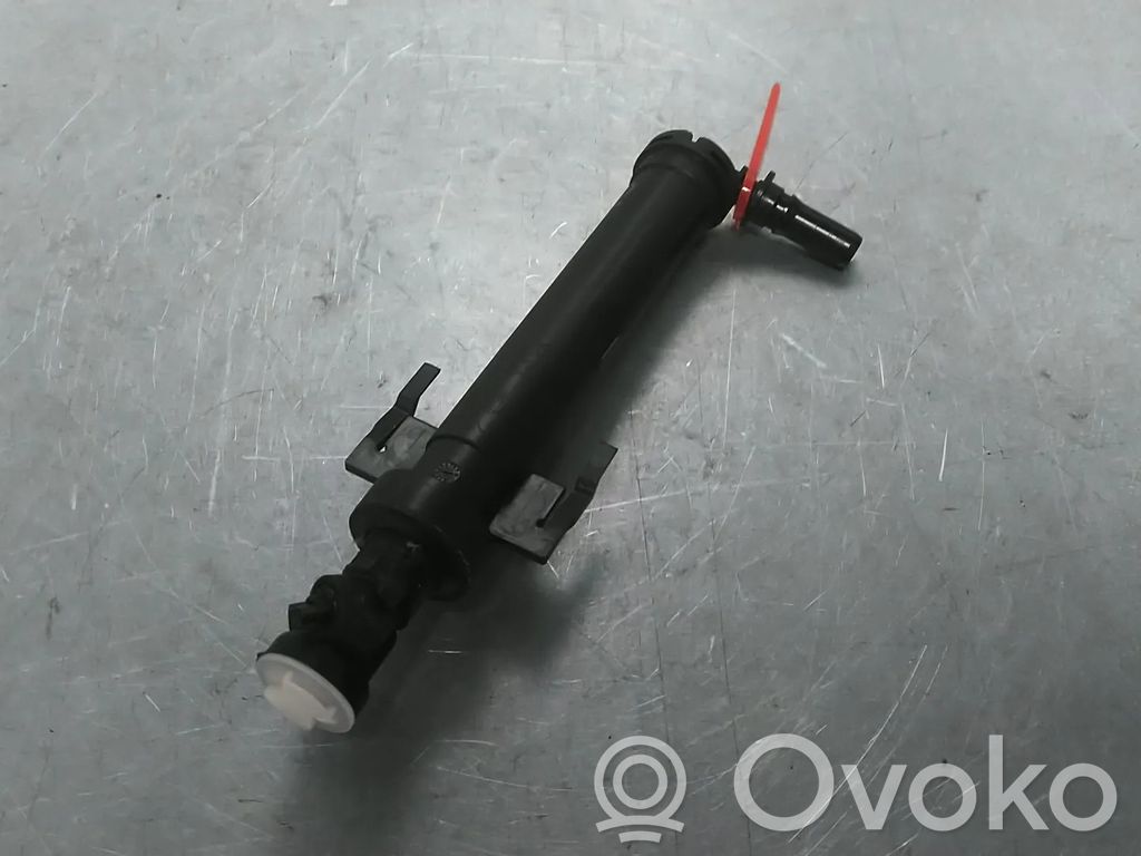 BMW 2 F22 F23 Dysza spryskiwacza lampy przedniej