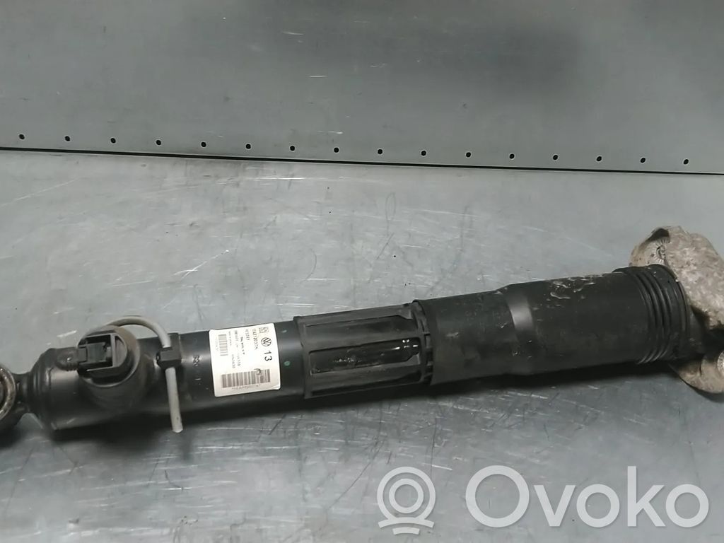 Volkswagen ID.4 Takaiskunvaimennin 