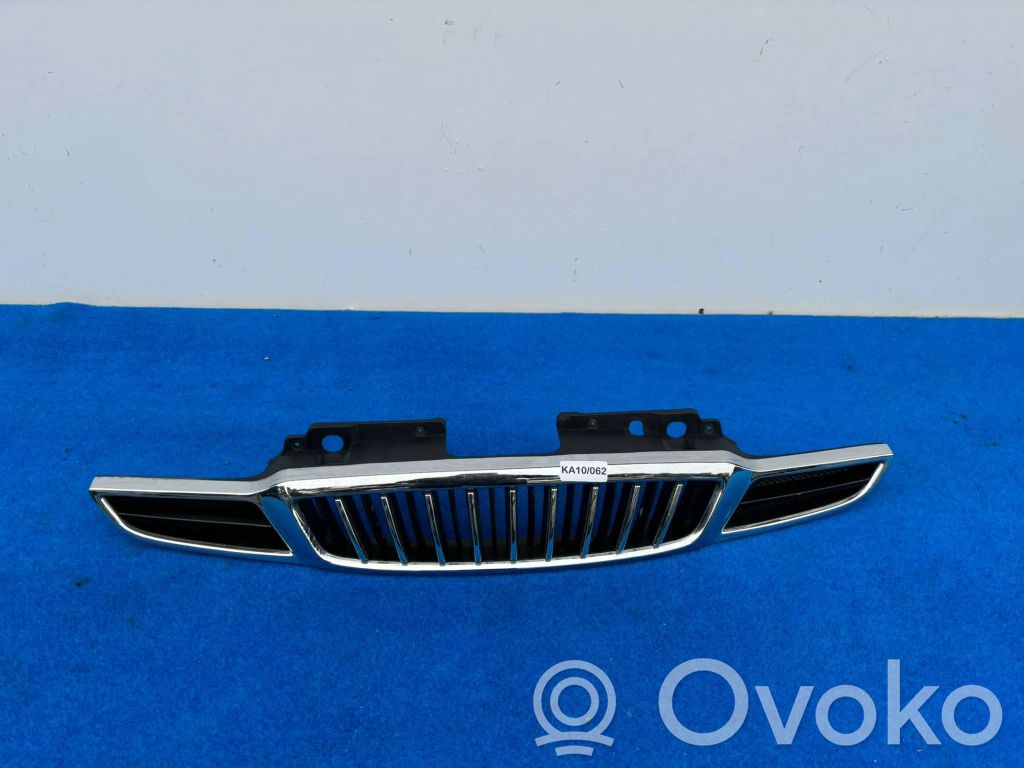 Front grill   96377693