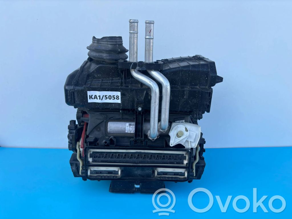 Audi A4 S4 B8 8K Lämmityslaitteen kenno 