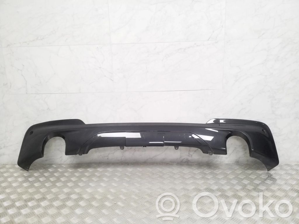 BMW X3 G01 Moldura inferior del parachoques trasero 