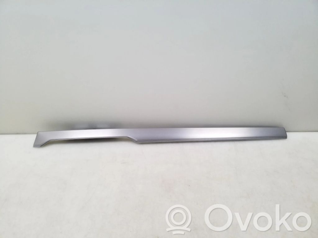 Volkswagen PASSAT B8 Ornament bord 