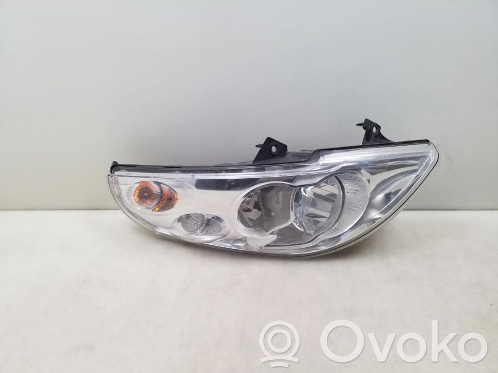 Renault Master III Phare frontale 