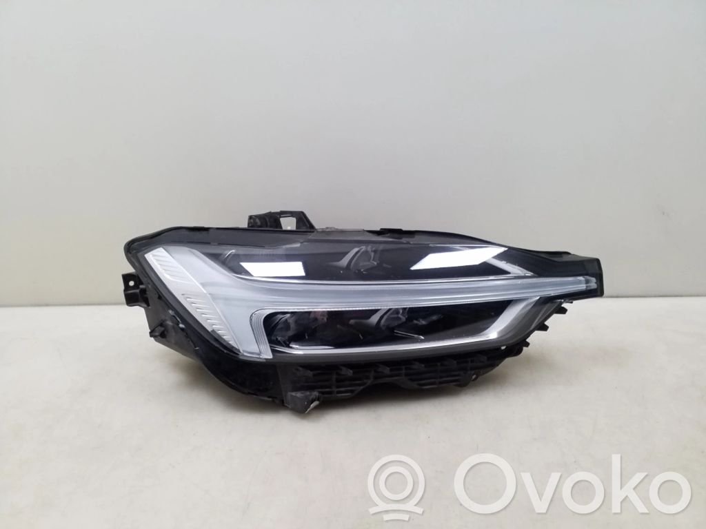 Volvo XC60 Headlight/headlamp 