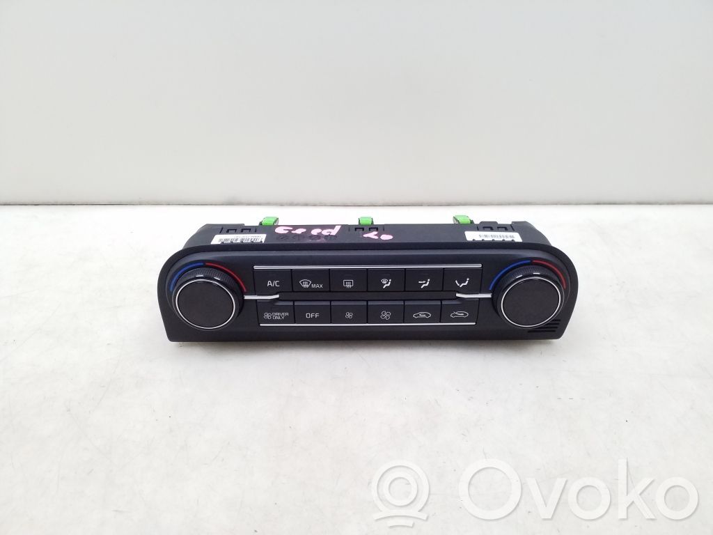 KIA Ceed Air conditioner control unit module 