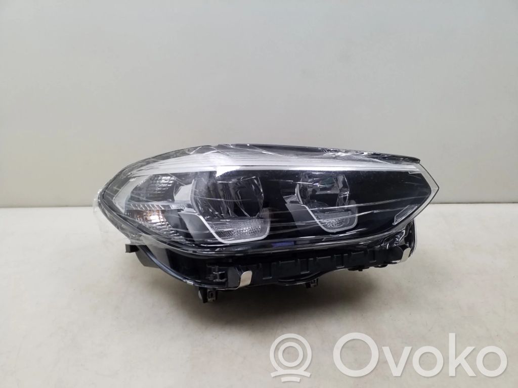 BMW X3 G01 Lampa przednia 