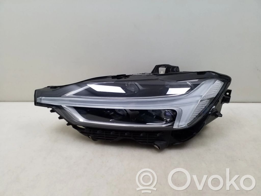 Volvo XC60 Scheinwerfer 