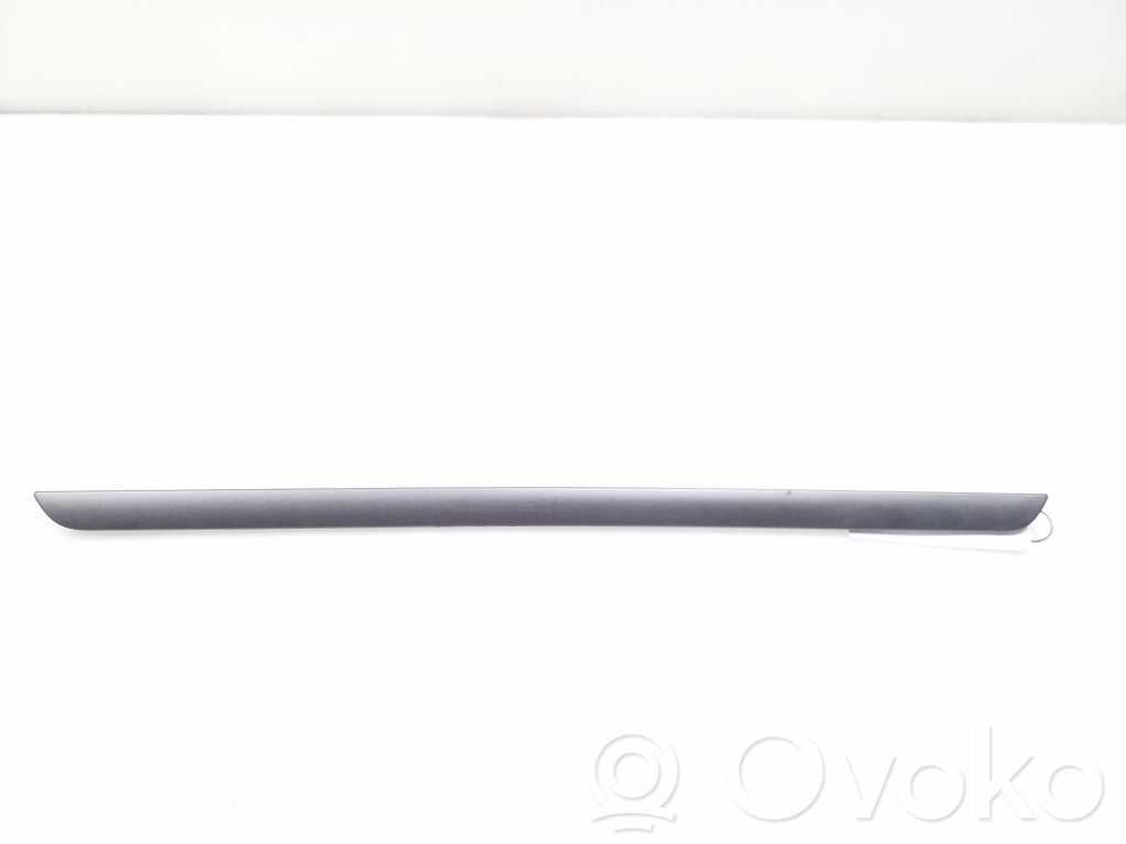 Volkswagen Golf V Etuoven verhoilu (käytetyt) 