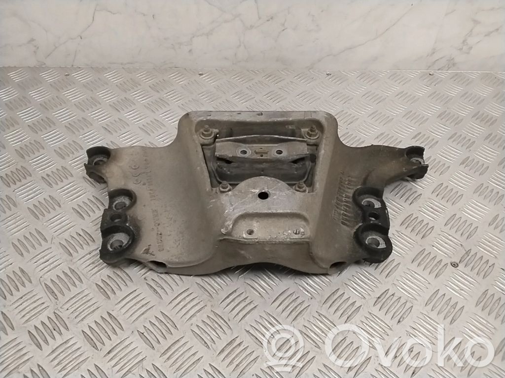 Audi A6 S6 C6 4F Gearbox mounting bracket 
