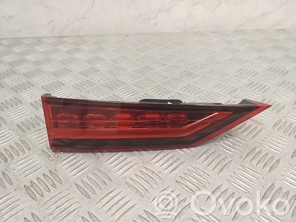 Volvo V60 Takaluukun takavalot 