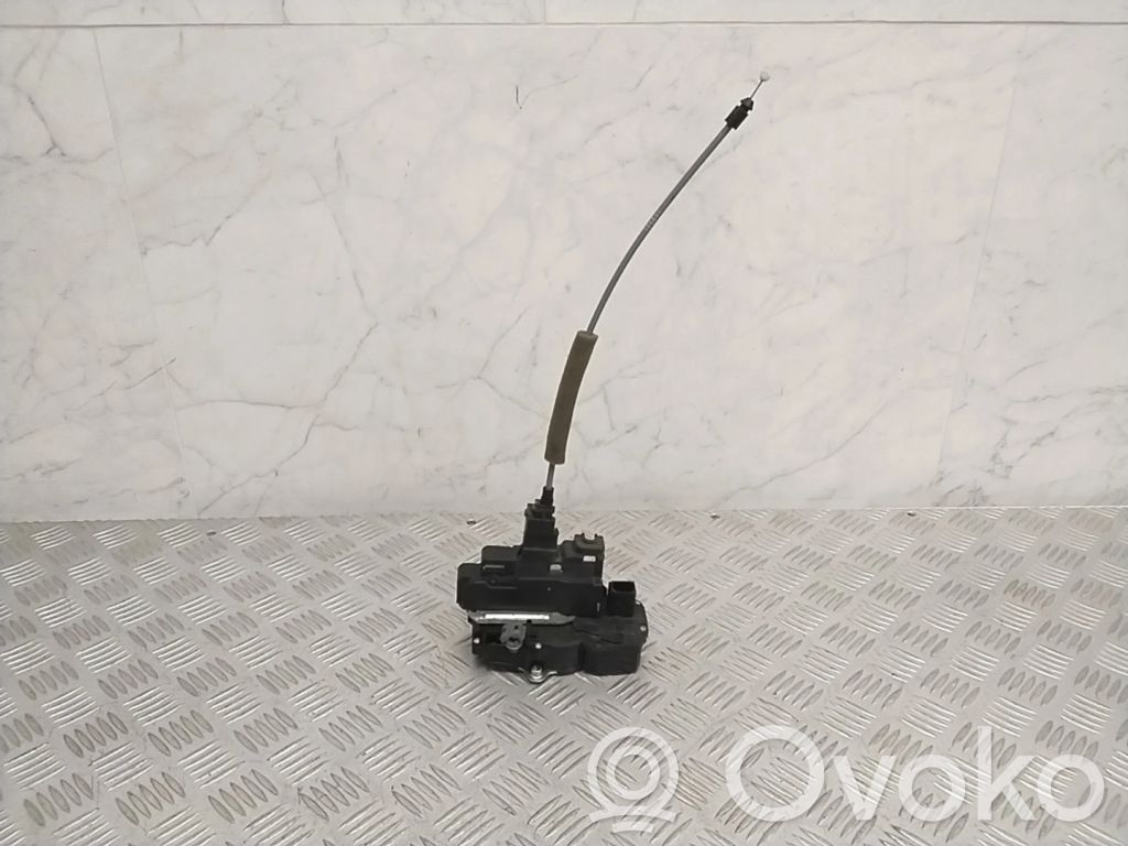 Opel Antara Rear door lock 