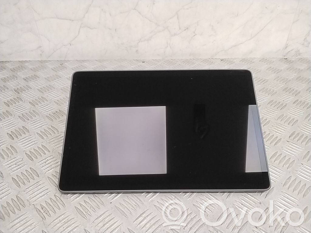 Tesla Model Y Bildschirm / Display / Anzeige 