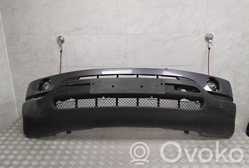 Front bumper   8402304