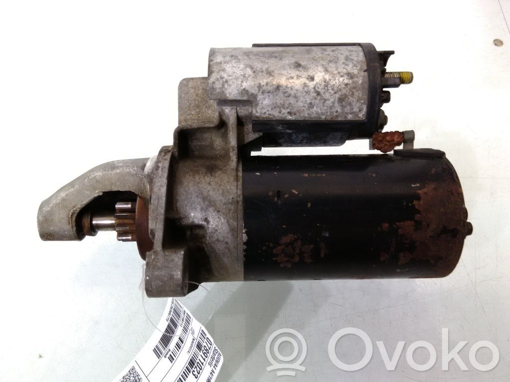 Audi A4 S4 B5 8D Starteris 