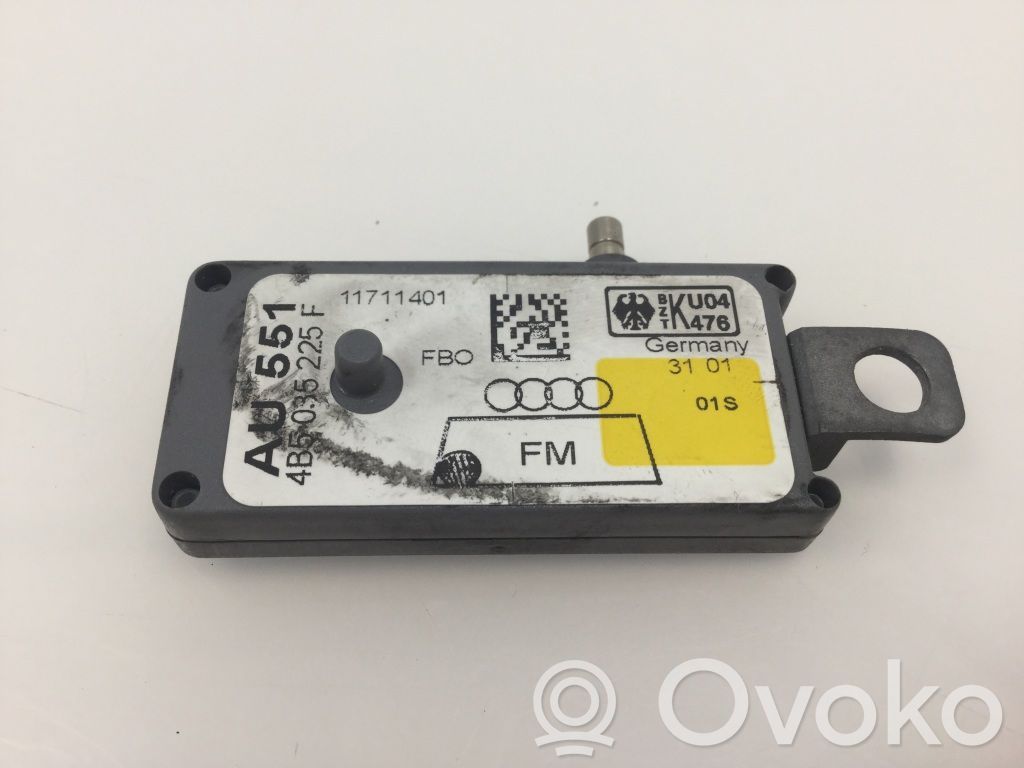 Audi A6 S6 C5 4B Garso stiprintuvas 
