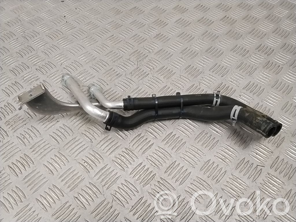 Ford Mach-E I Engine coolant pipe/hose 