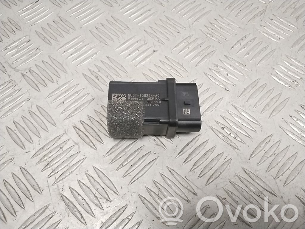Otros relés   NU5T13B224AC