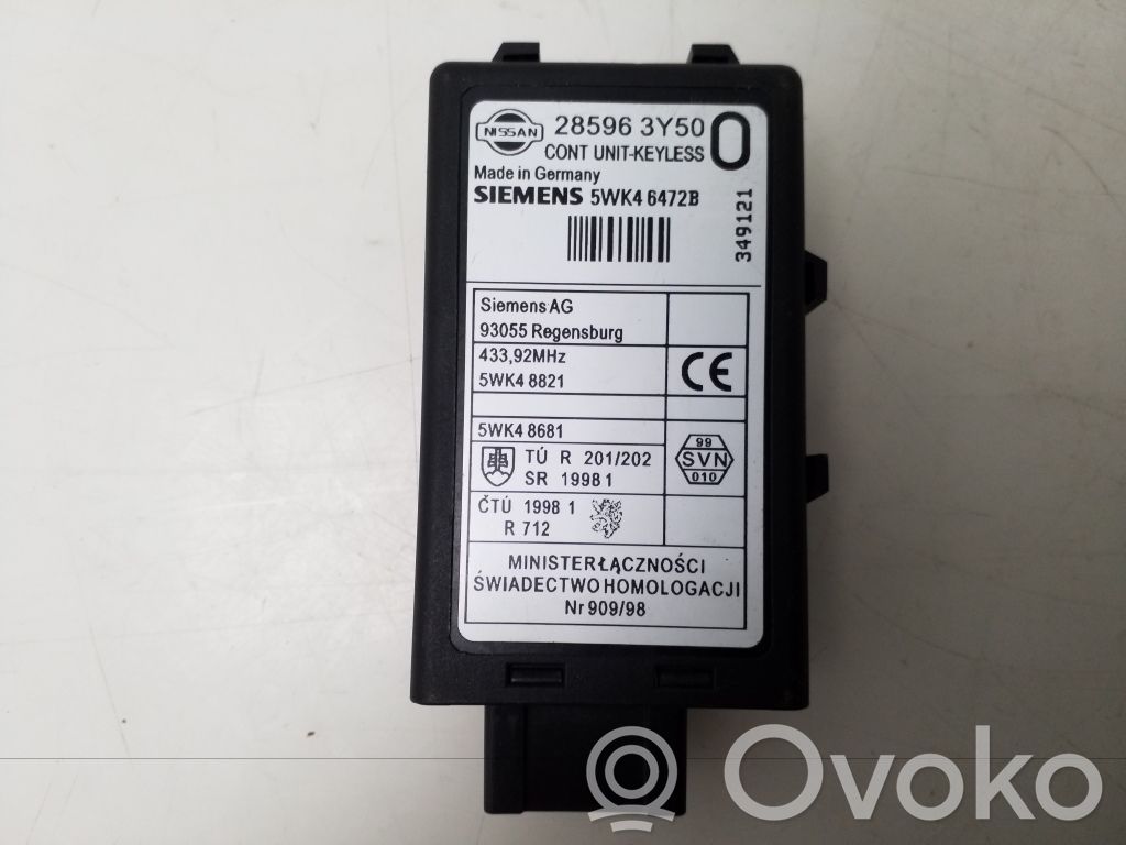 Nissan X-Trail T30 Door central lock control unit/module 