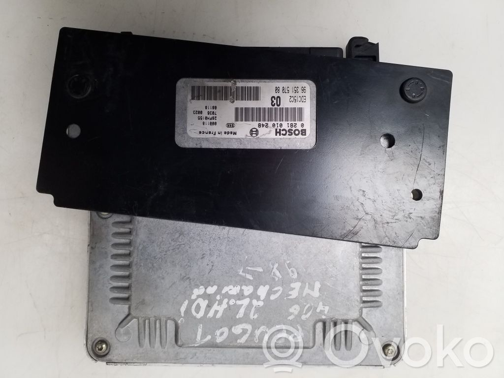 Peugeot 406 Engine control unit/module 