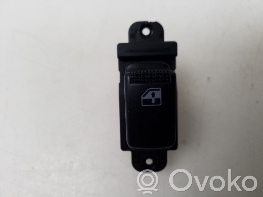 Hyundai Elantra Electric window control switch 