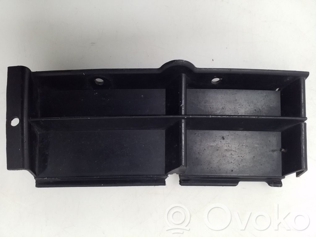 Front bumper lower grill   51118174848