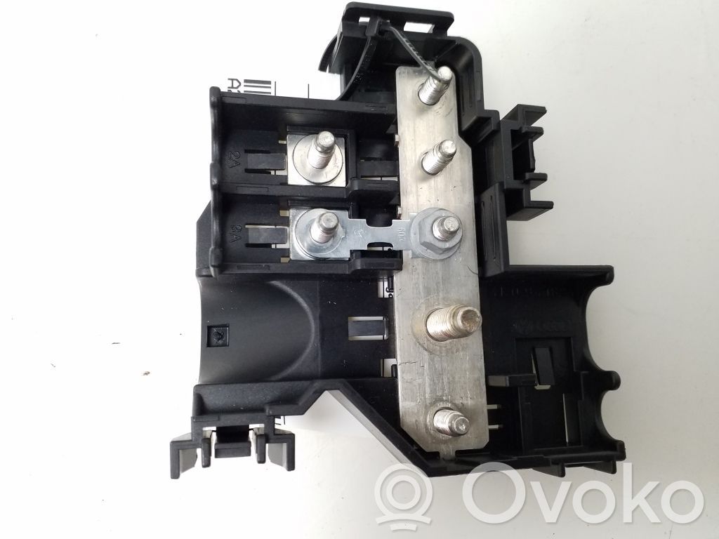 Audi A6 S6 C6 4F Sulakemoduuli 