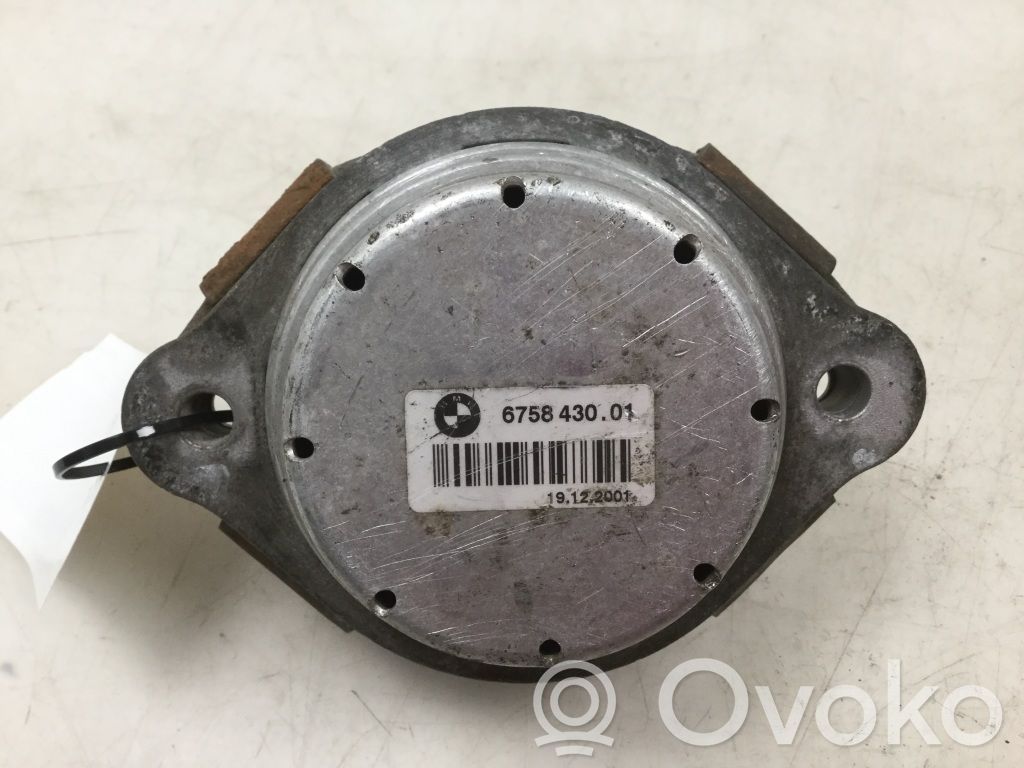 BMW X5 E53 Engine mount bracket 