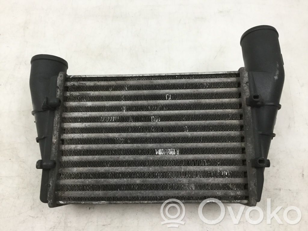 Volkswagen PASSAT B5 Radiador intercooler 