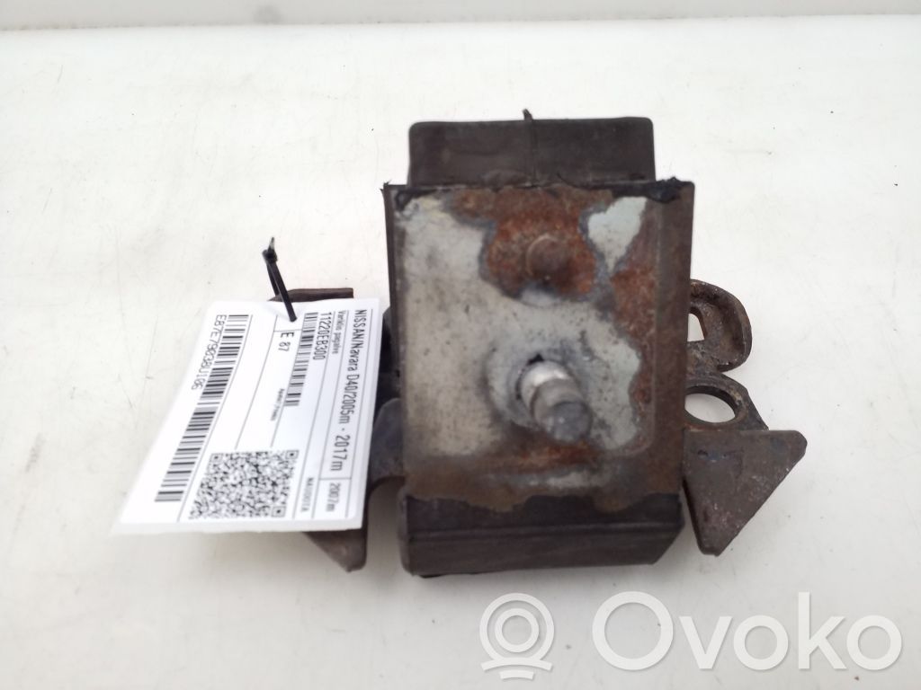 Engine mount bracket   11220EB300
