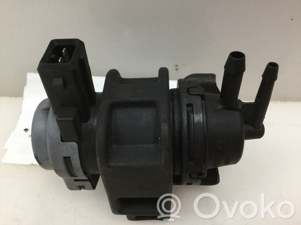 Solenoīda vārsts   8200518929