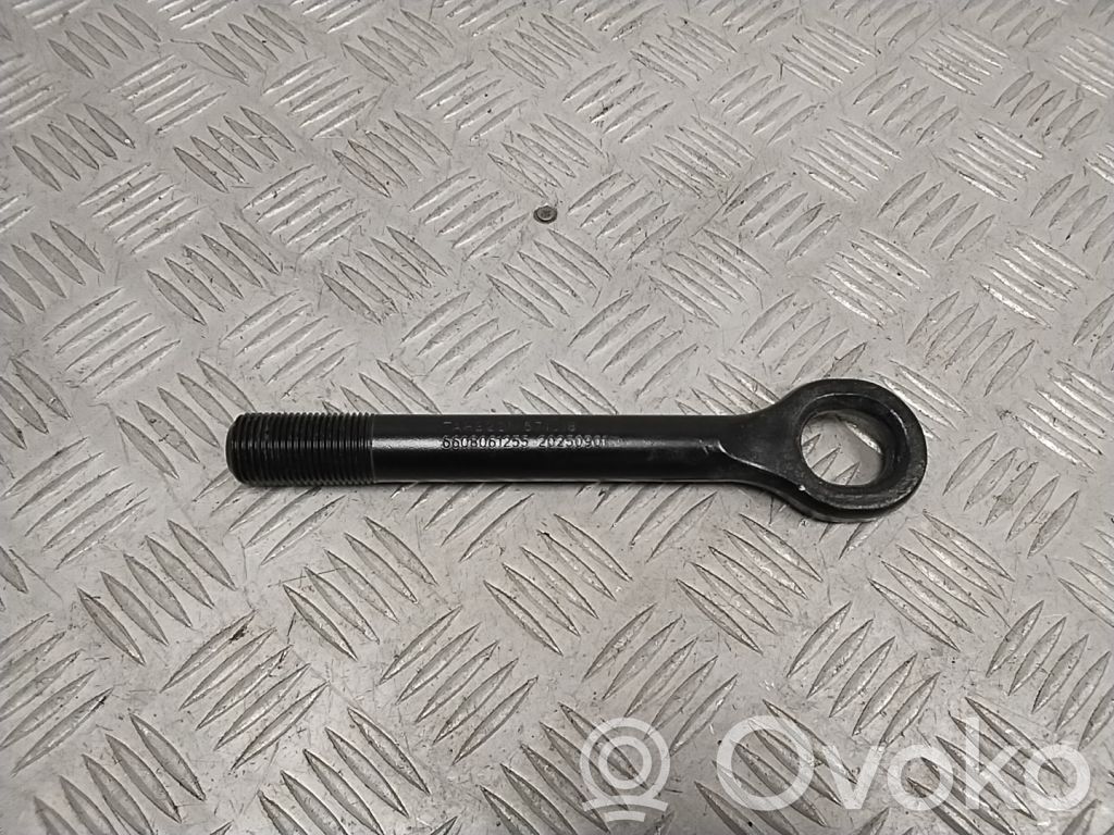 Anillo de remolque   6608061255