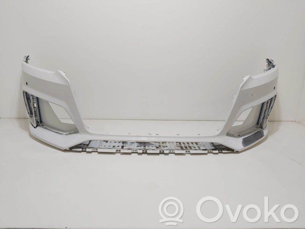 Audi Q3 8U Parachoques delantero 