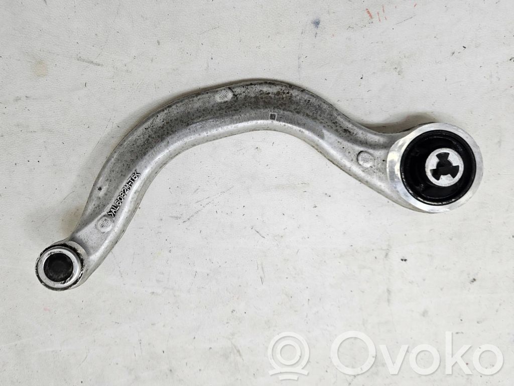 Front control arm   104435400A