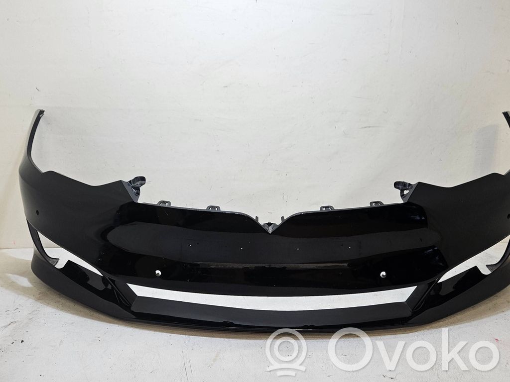 Tesla Model S Parachoques delantero 