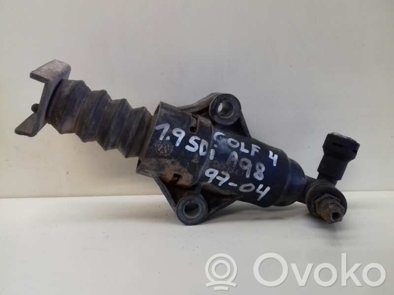 Volkswagen Golf IV Cilindru secundar ambreiaj 