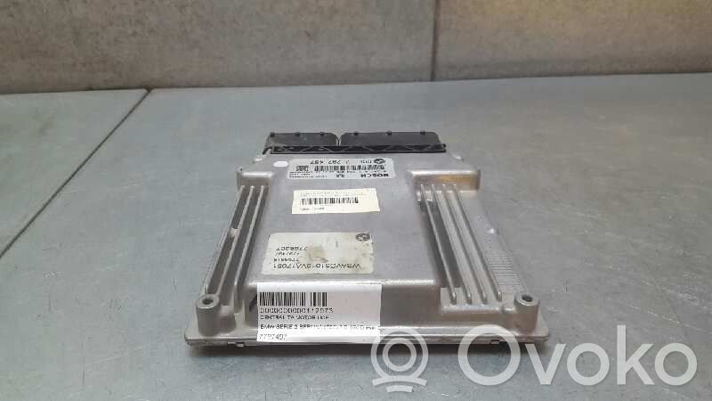 Unidad de control/módulo del motor   7797497