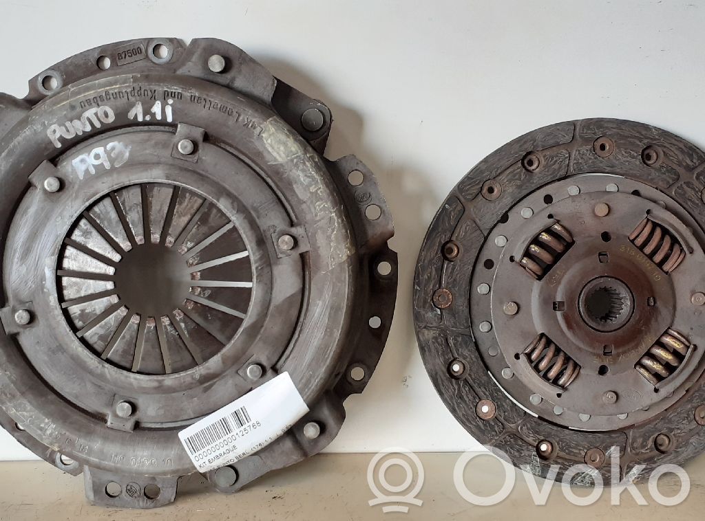 Fiat Punto (176) Kit ambreiaj 