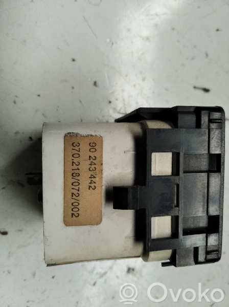 Opel Kadett E Screen/display/small screen 