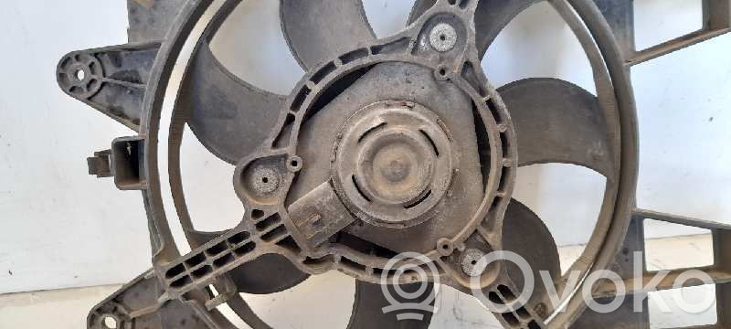 Fiat Punto (176) Ventilatore di raffreddamento elettrico del radiatore 