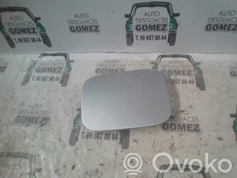 Audi A4 S4 B5 8D Tappo del serbatoio del carburante