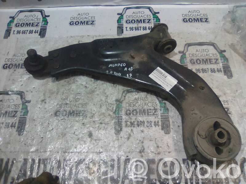 Ford Mondeo Mk III Braccio di controllo sospensione anteriore 