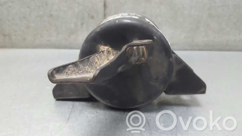 Daewoo Kalos Engine mount bracket 
