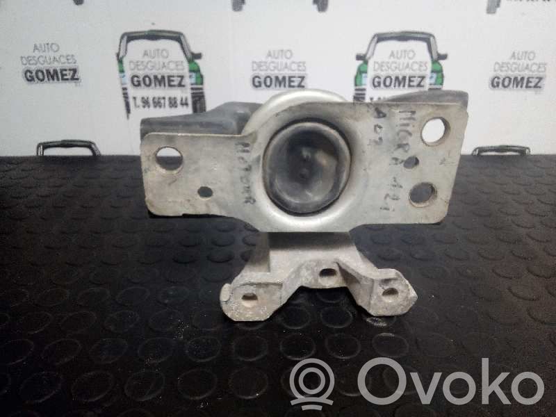 Engine mount bracket   586298